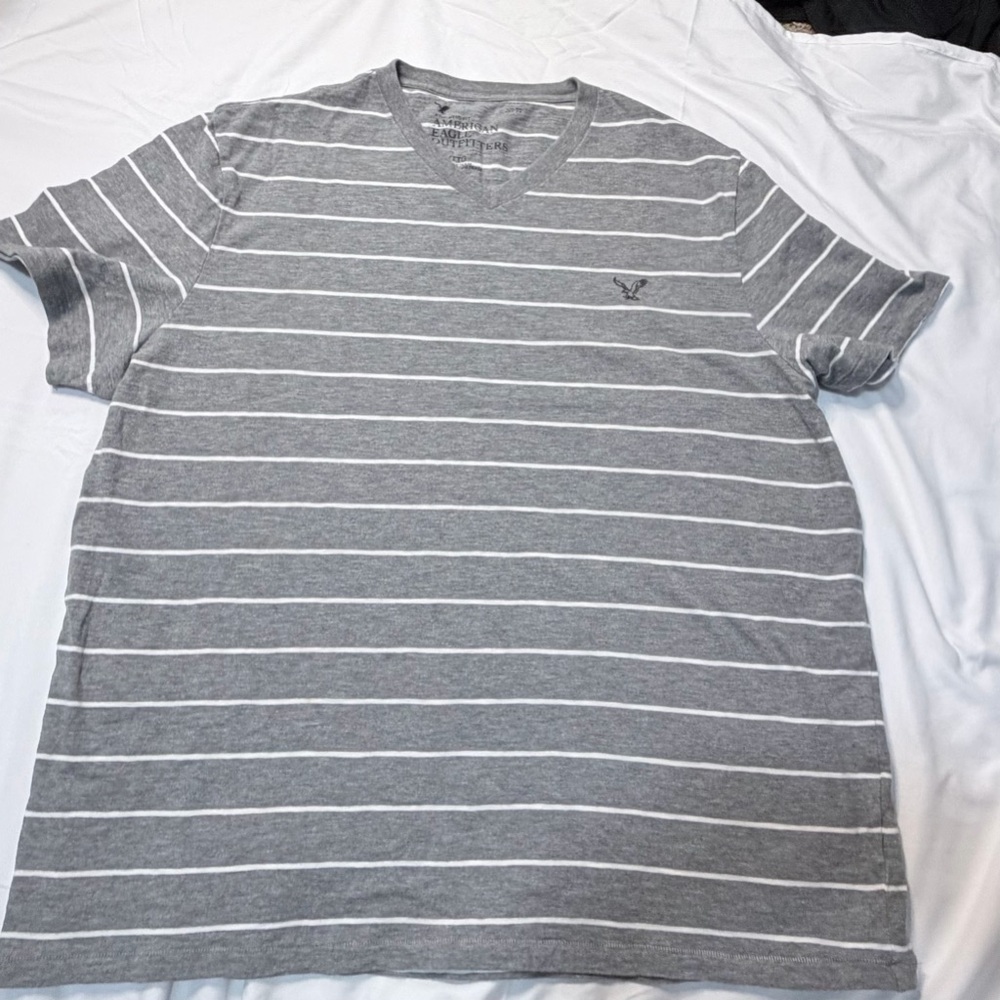 American Eagle Gray Striped Men's Shirt